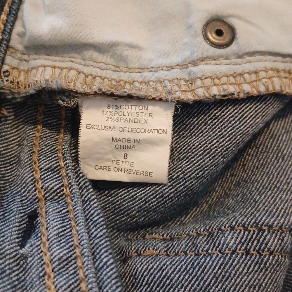 556330....NY&C Lower Waist Skinny Jeans Size 8