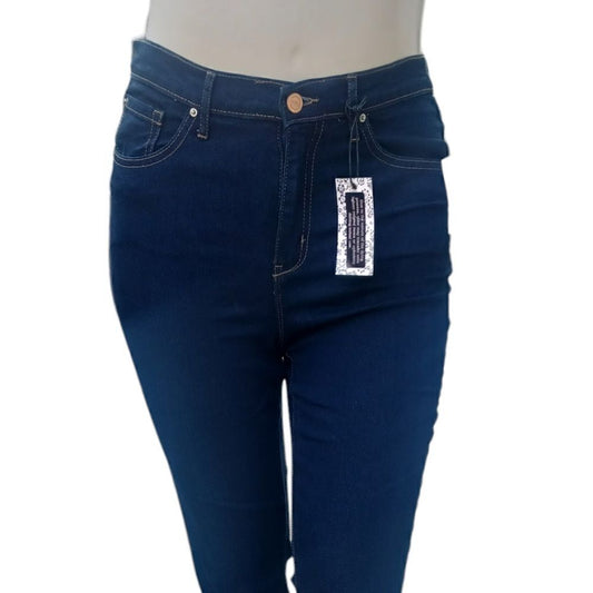 Sku 7004127....Nanette Lepore Bootcut Jeans Size 12, W31" 31"Inseam 11"Rise