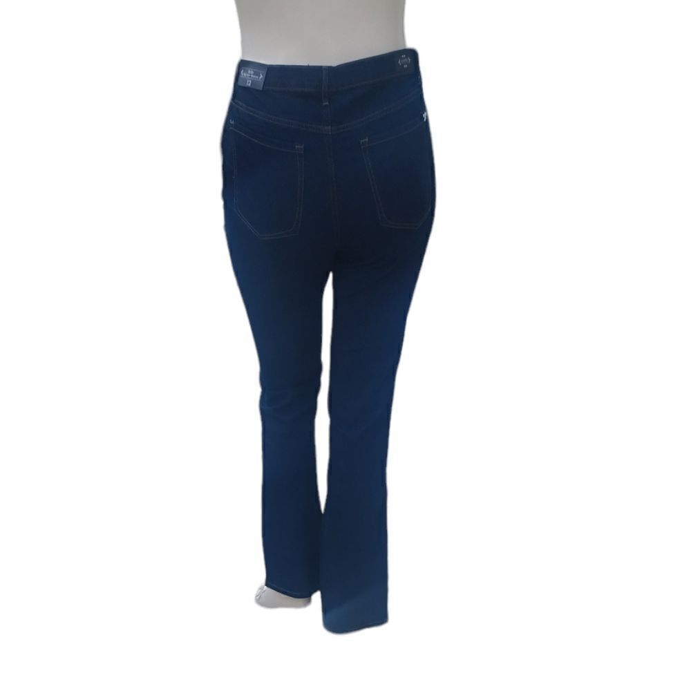 Sku 7004127....Nanette Lepore Bootcut Jeans Size 12, W31" 31"Inseam 11"Rise