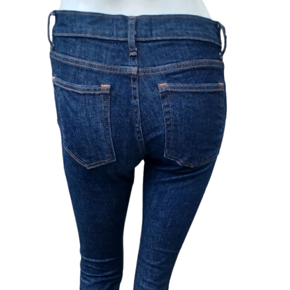 688245....Everlane Skinny Jeans Size 24
