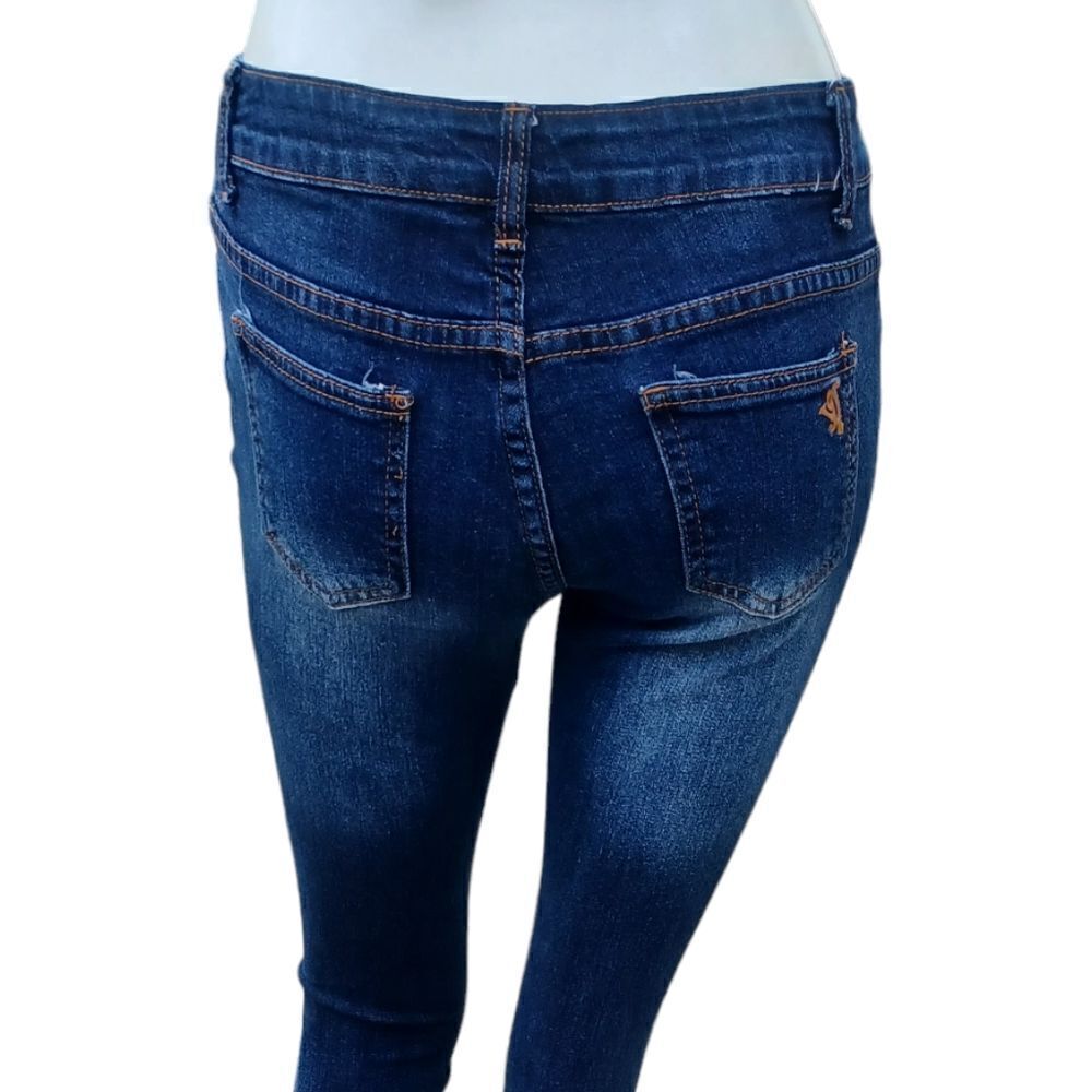 688545....VIP Skinny Jeans Size 1/2