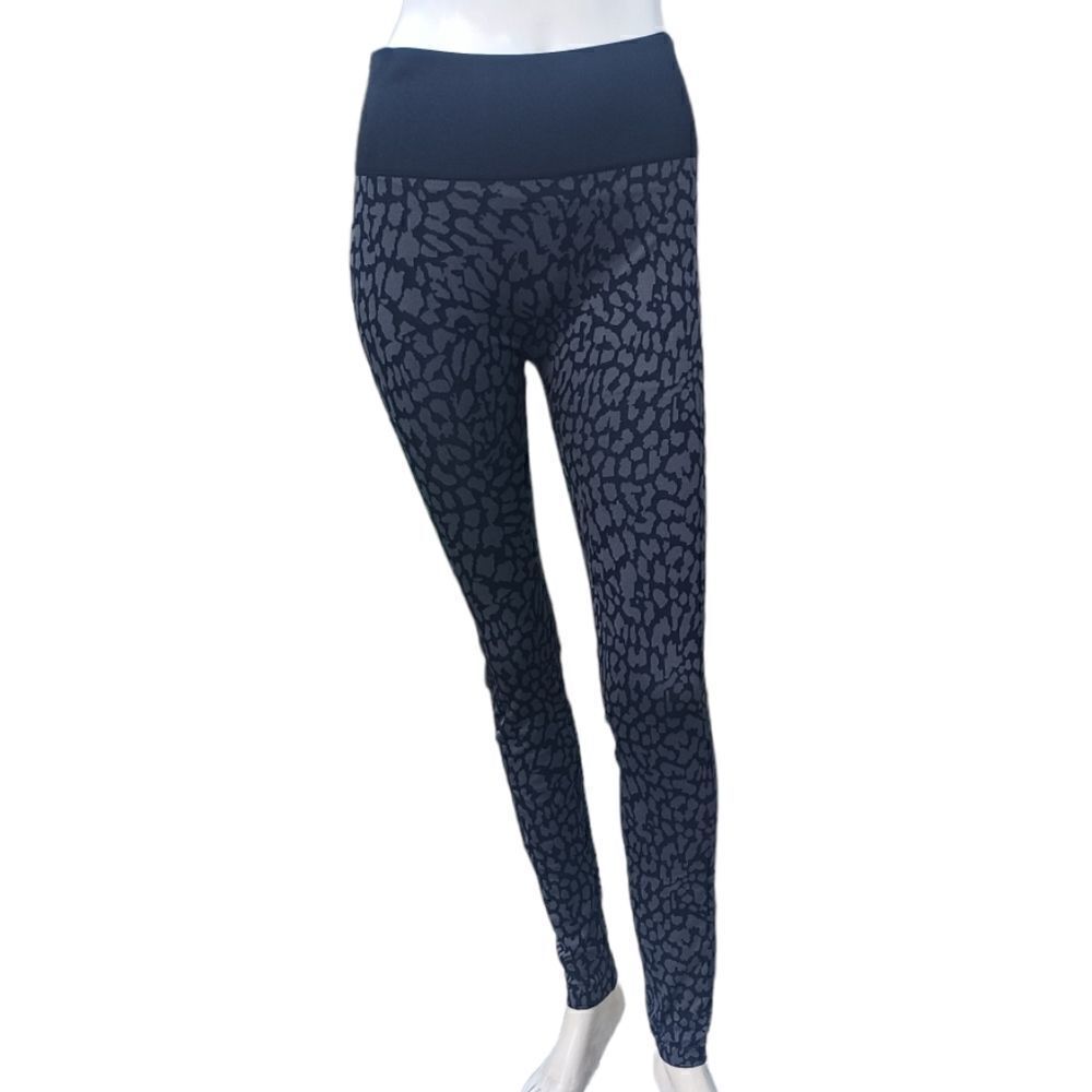 582514...Ryka Active Wear Animal Jacquard Legging