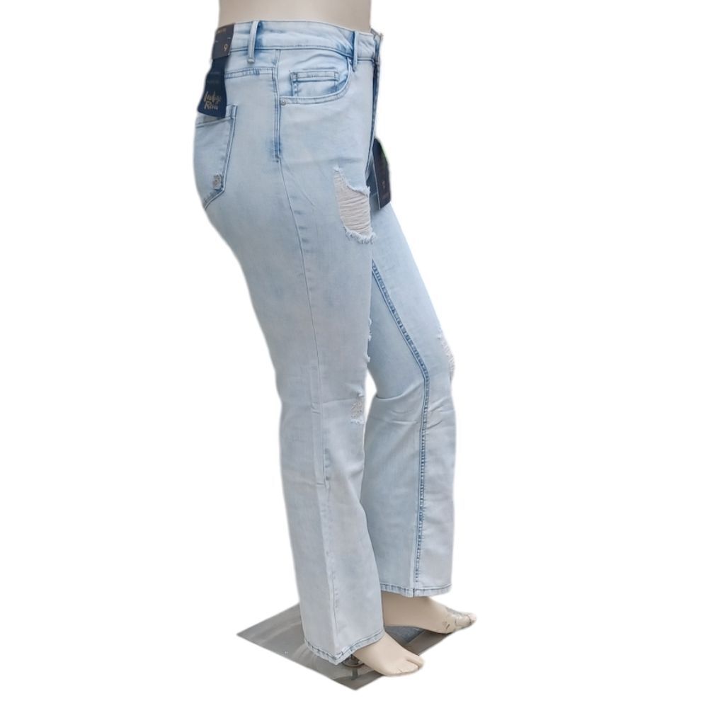 593036.....Indigo Rein Curvy Fit Distressed Flare Jeans
