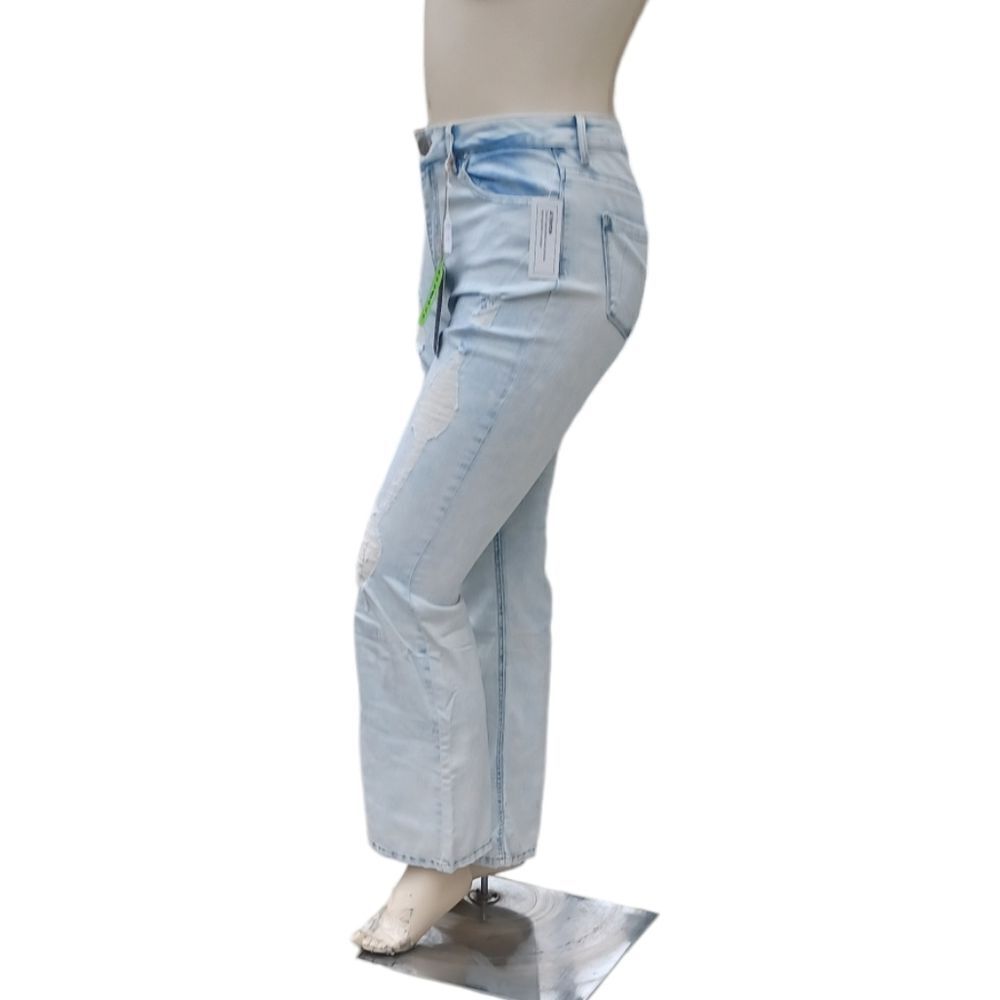 593036.....Indigo Rein Curvy Fit Distressed Flare Jeans
