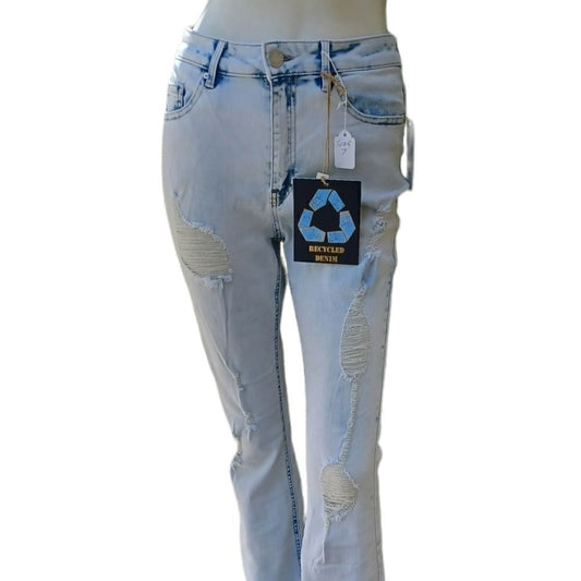 593036.....Indigo Rein Curvy Fit Distressed Flare Jeans
