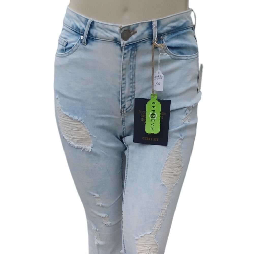 593036.....Indigo Rein Curvy Fit Distressed Flare Jeans
