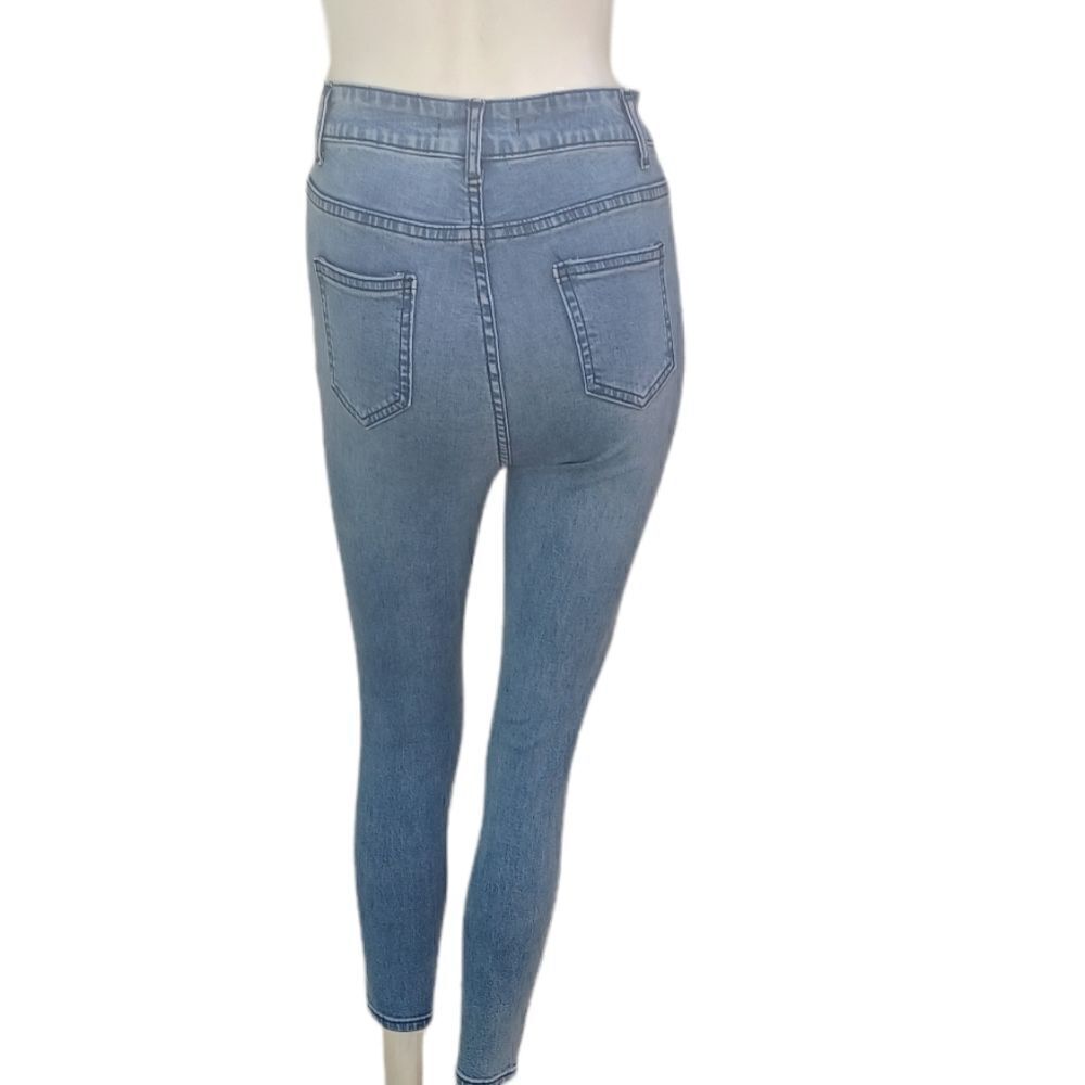 585447.....Chic Ven Skinny Jeans Size S