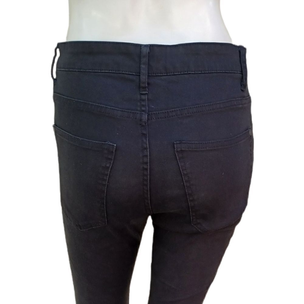 585947 Divided H&M Black Skinny Jeans Size 28