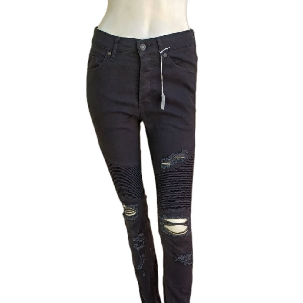 585947 Divided H&M Black Skinny Jeans Size 28