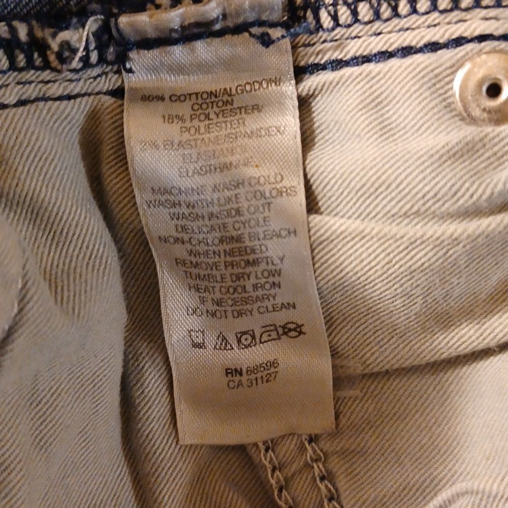 586319......DKNY Straight leg Jeans Size 10x30, 8" Rise