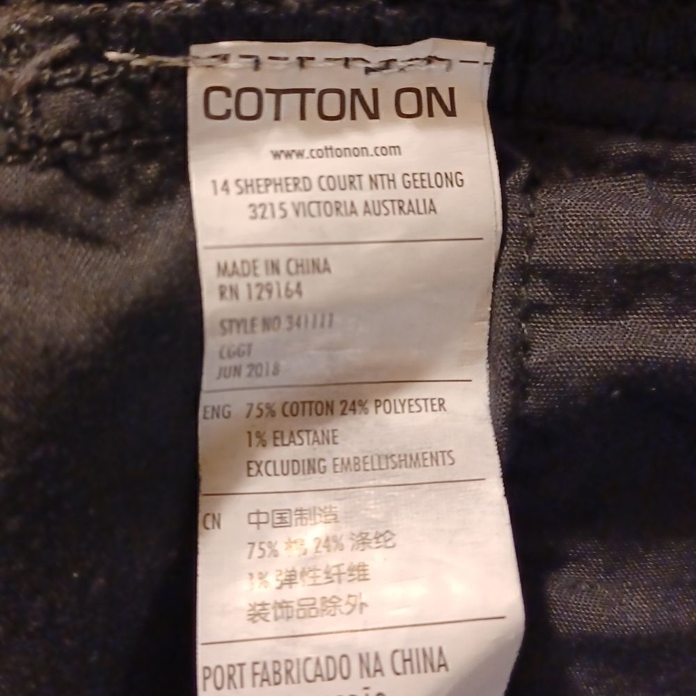 583547 91 Cotton On Tapered Leg Jeans Size 34 | 86