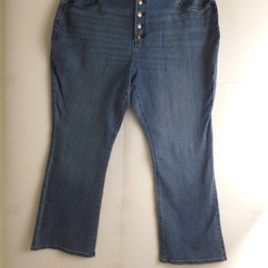 57872..EVRI Bootcut Jeans Size 24W
