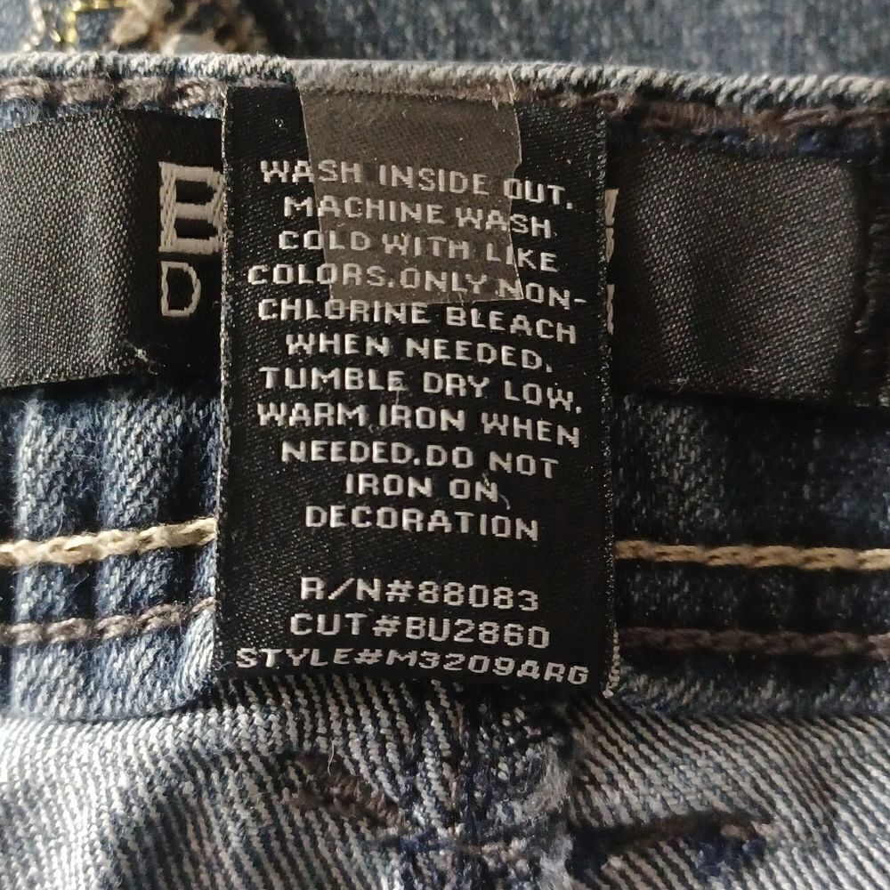 588921...Beau Dawson Crop Jeans Size 6