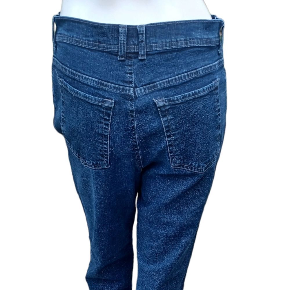 589413....Gloria Vanderbilt Straight leg Jeans Size 8Avg W28" 29" Inseam 10"Rise
