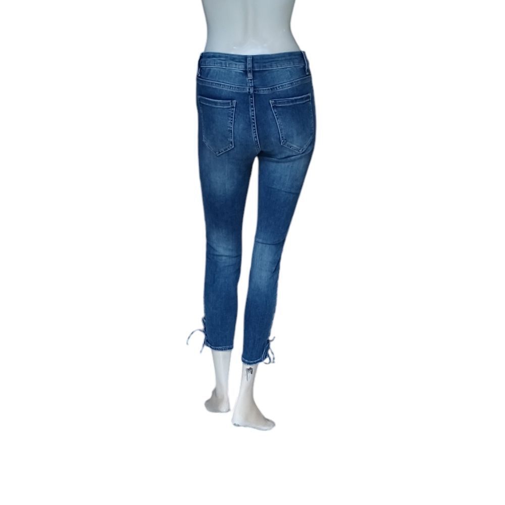 8110...bebe Skinny Jeans Size 27, W26" 24"Inseam  8"Rise