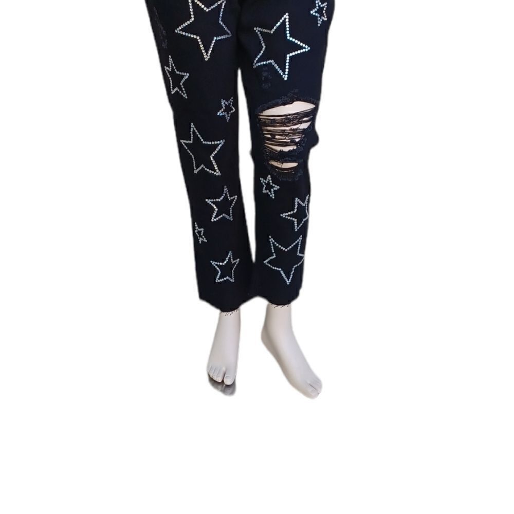616023.....Simple Society Straight leg Jeans, 26"Inseam 12"Rise
