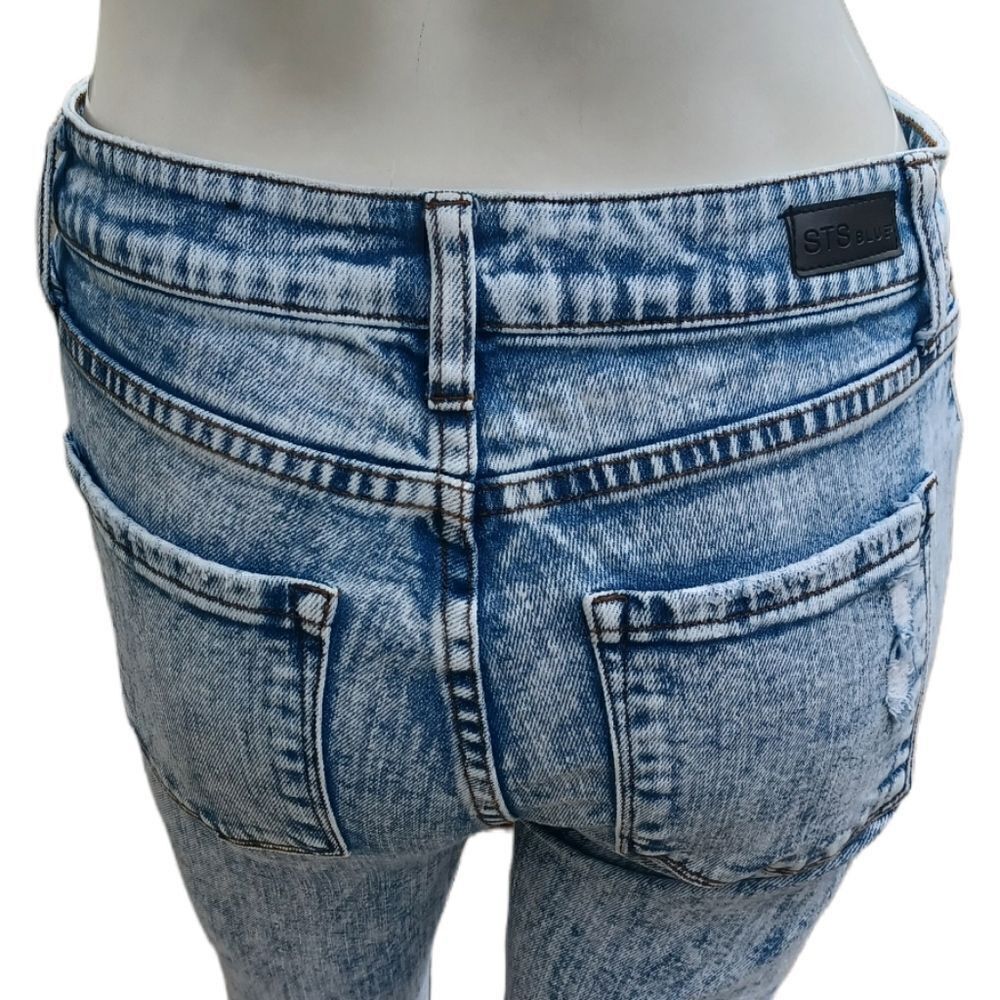 590431.....Girls STS Blue High Rise Skinny Jeans Size 26, W26" 25"Inseam 9"Rise