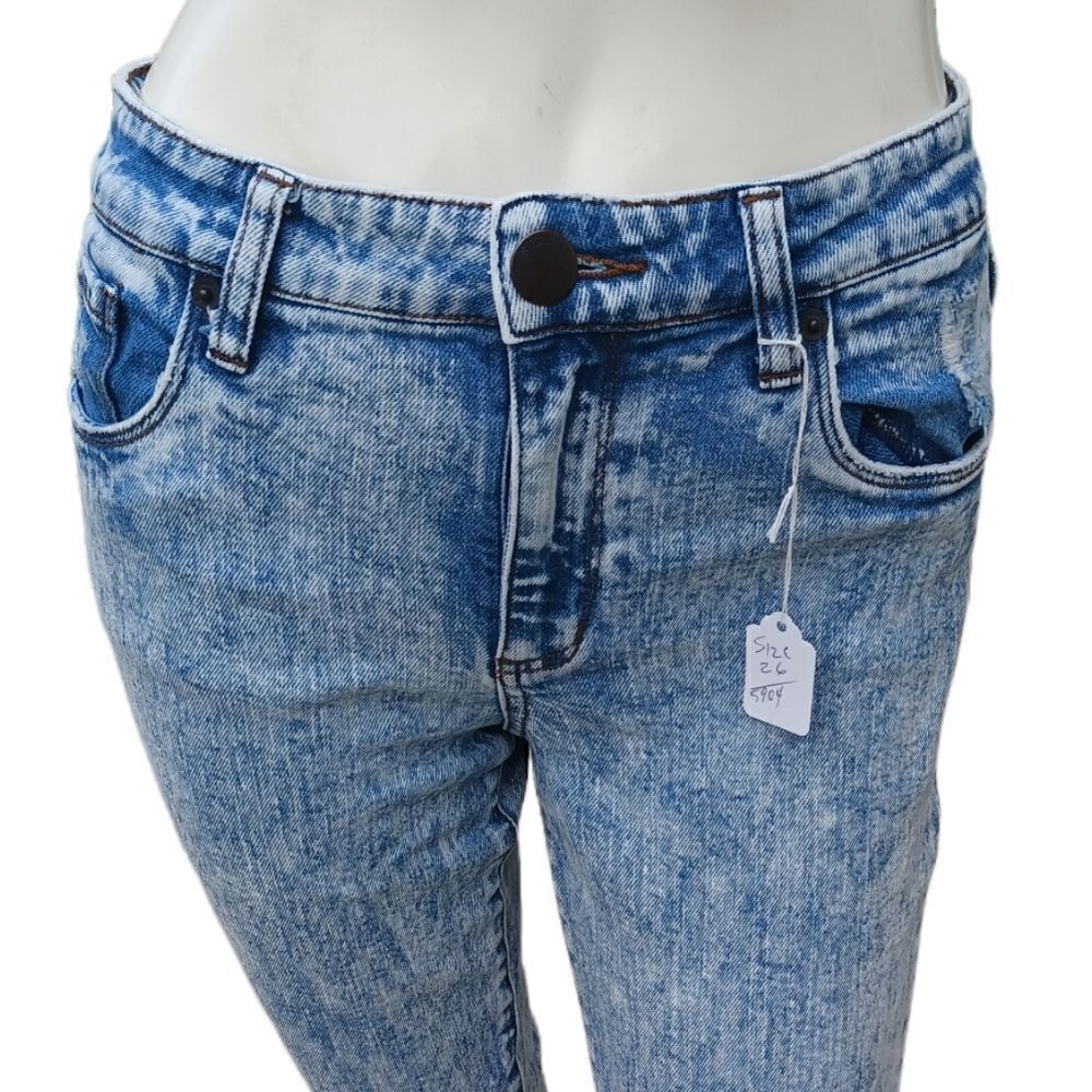 590431.....Girls STS Blue High Rise Skinny Jeans Size 26, W26" 25"Inseam 9"Rise