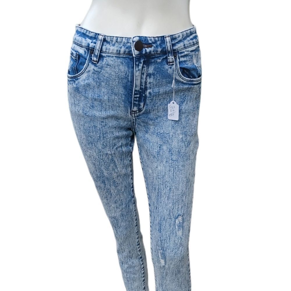 590431.....Girls STS Blue High Rise Skinny Jeans Size 26, W26" 25"Inseam 9"Rise