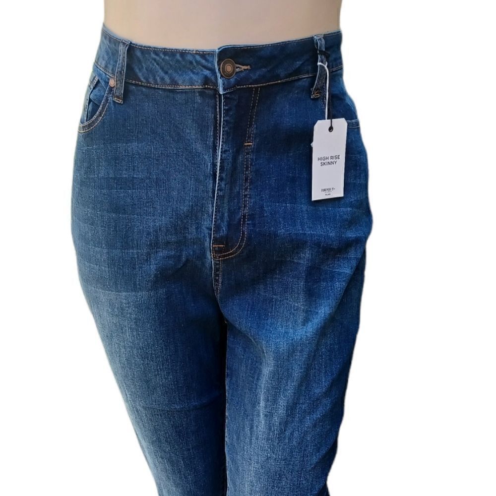 590631...Forever21 High Rise Skinny Jeans Size 18