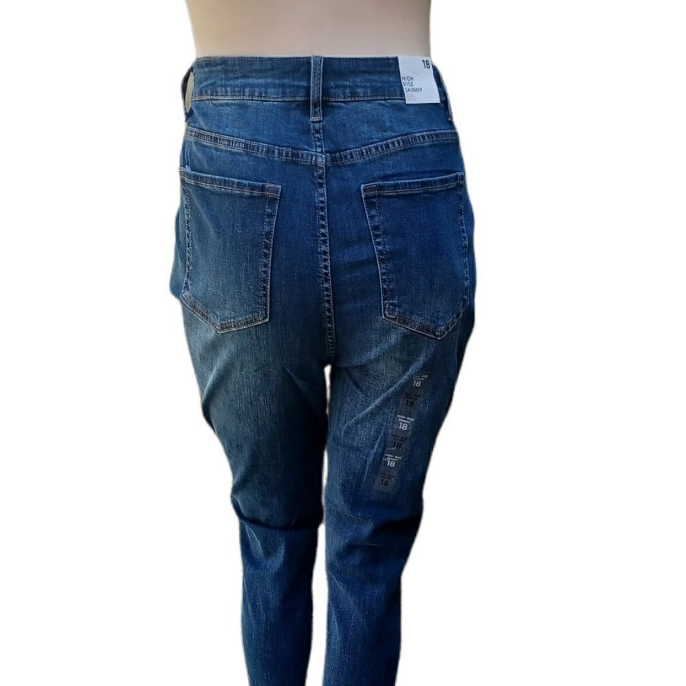 590631...Forever21 High Rise Skinny Jeans Size 18