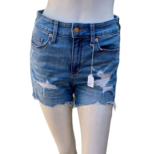 584648....... Universal Thread Denim Shorts Size 2/26, 3" Inseam 9" Rise