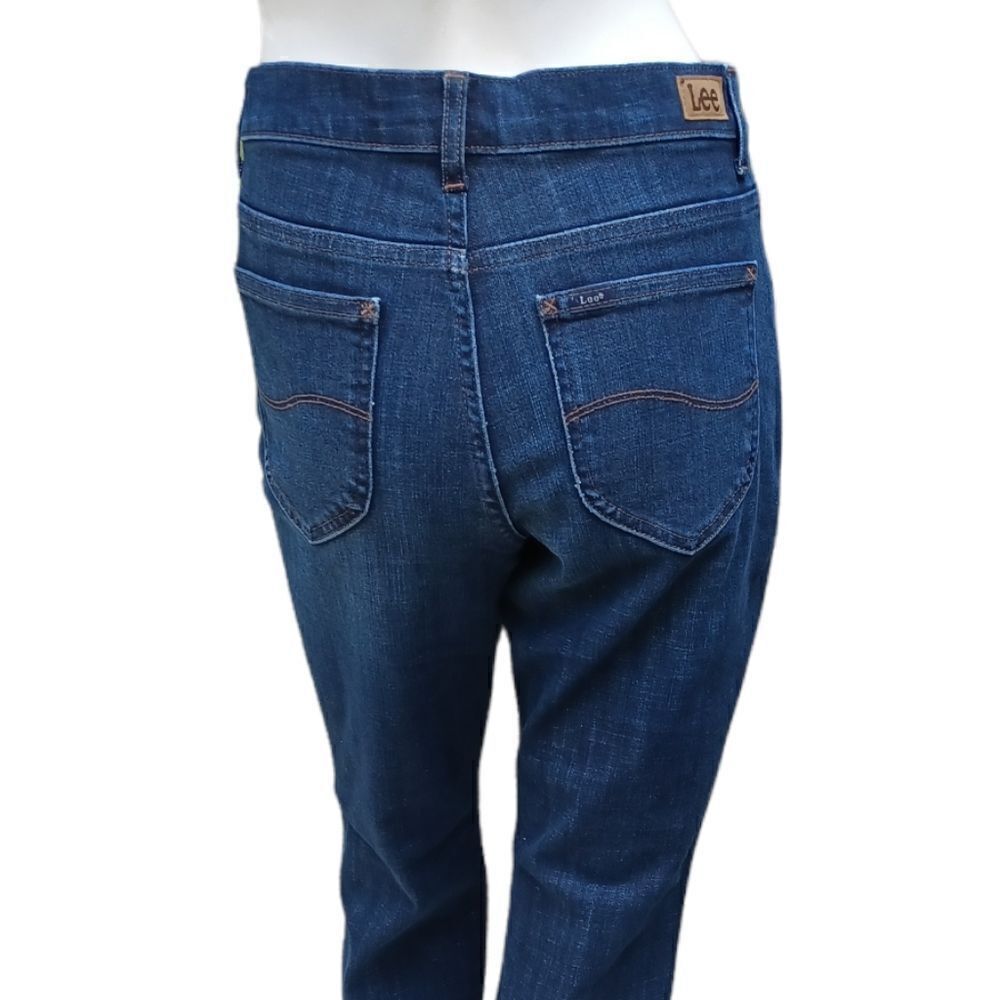 594631...Lee Relaxed Fit Straight leg Jeans Size 8 Med, W28" 29"Inseam 9"Rise