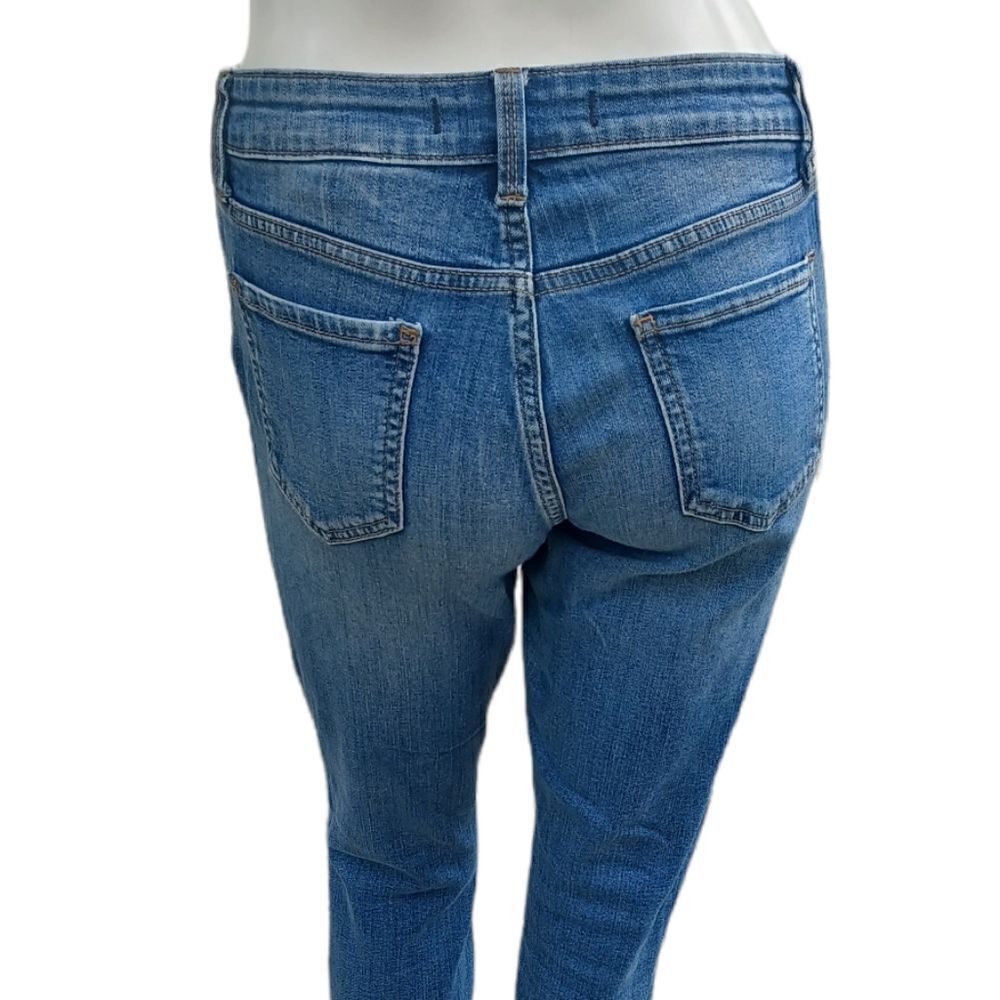 590830.....Eunina Low Rise Skinny Jeans Juniors Size 5, W26" 27"Inseam 8" Rise