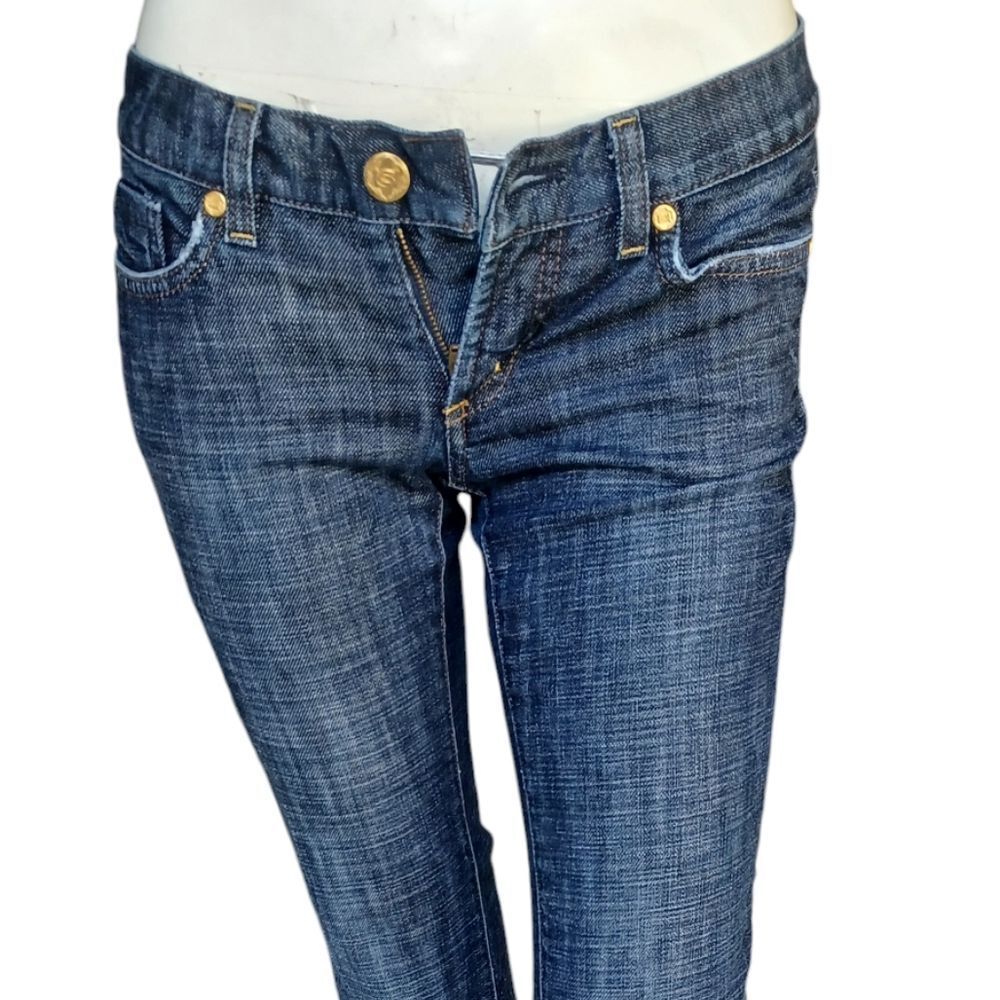 8114....bebe Bootcut Jeans Size 26, W26" 27"Inseam  6"Rise
