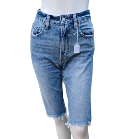 597930.....Lucky Brand Shorts Size 00/24, 10"Rise