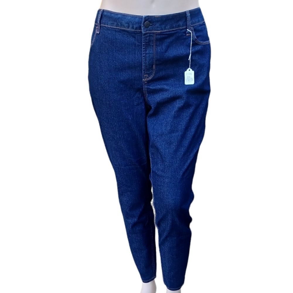 59772...Old Navy Super Skinny Jeans Size 20 Exra, W38" 27"Inseam 10"Rise