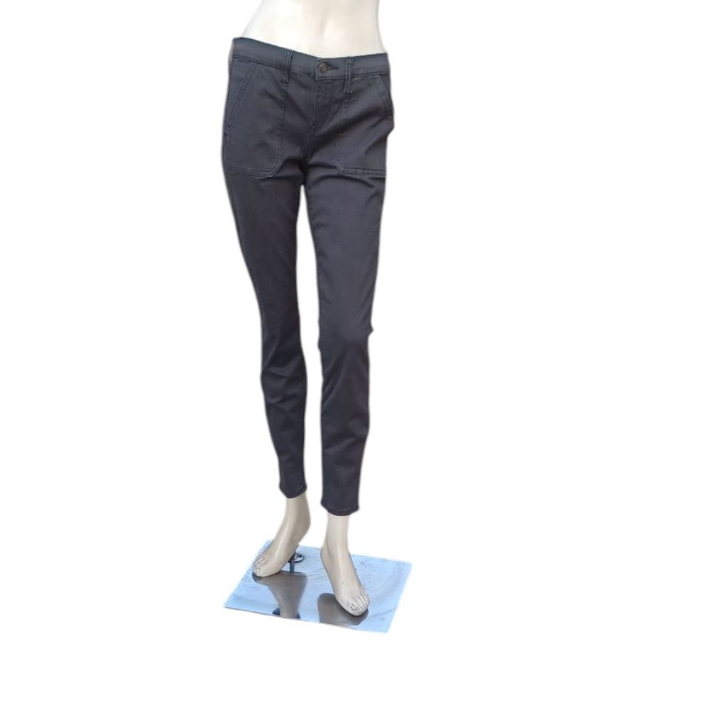 8144.....Mudd Skinny Fit Jeans Size 9, W28" 28"Inseam 8"Rise