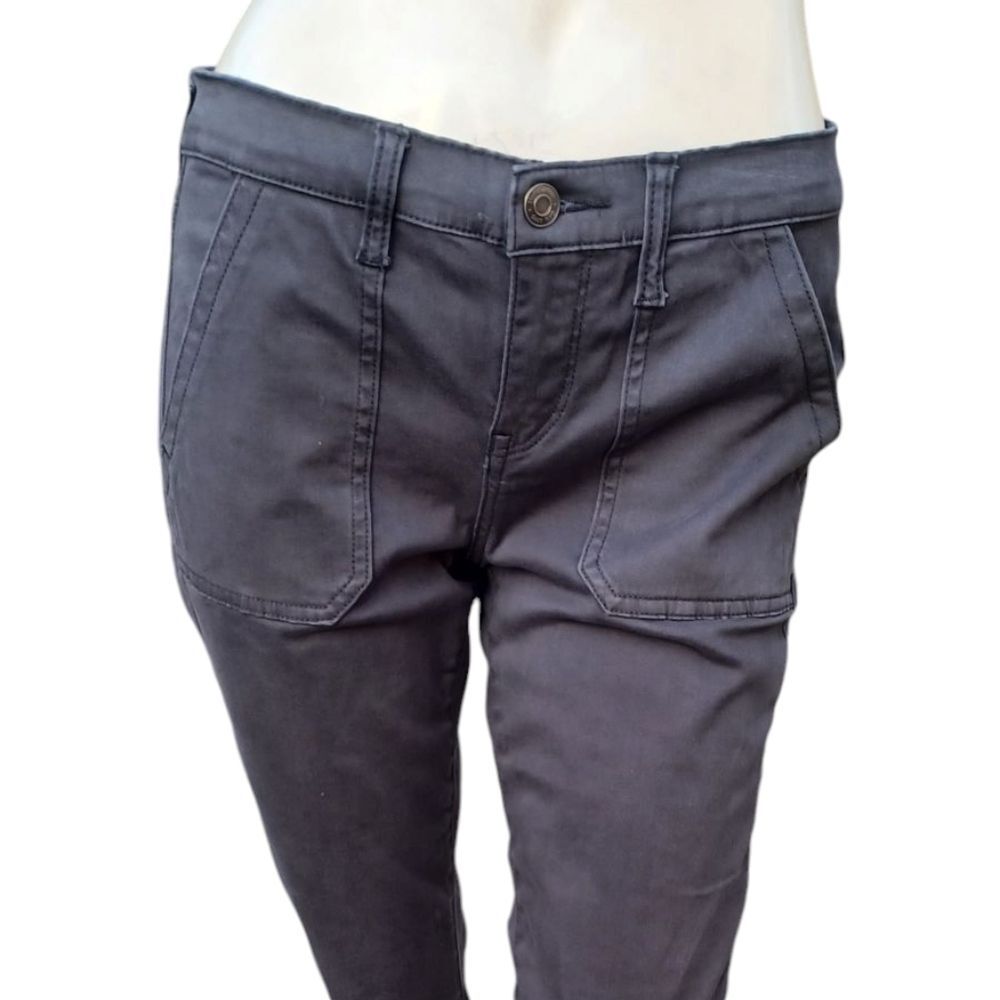 8144.....Mudd Skinny Fit Jeans Size 9, W28" 28"Inseam 8"Rise