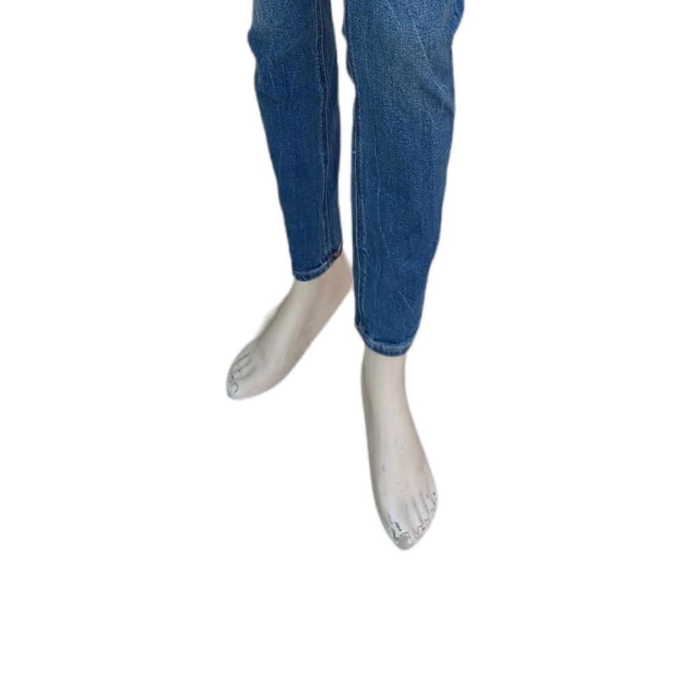 59782.....Old Navy Rockstar Super Skinny Size 6, W28" 28"Inseam 10"Rise