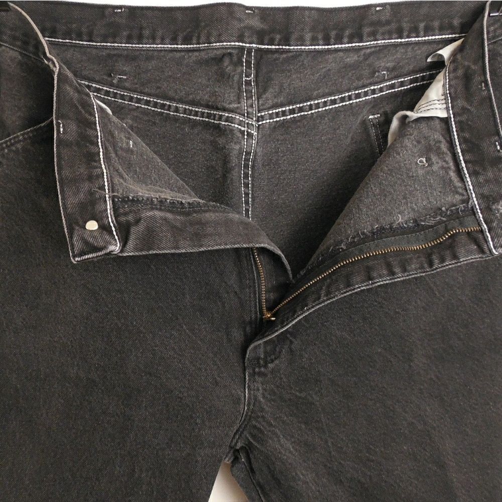 40381.....Men's Rustler Black Jeans Size 44X33, 100% Cotton