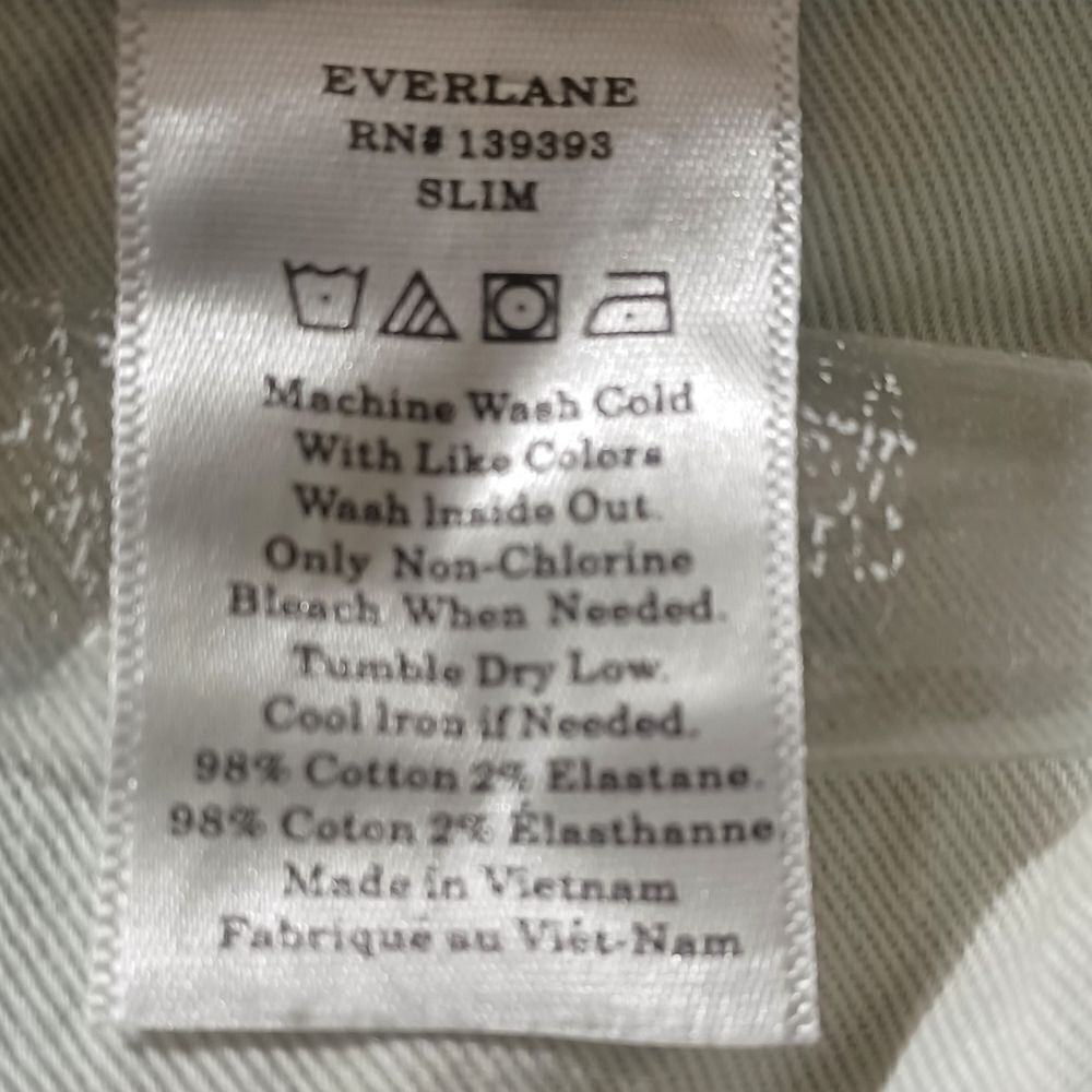 68904...Everlane Straight leg Jeans Size 31x32