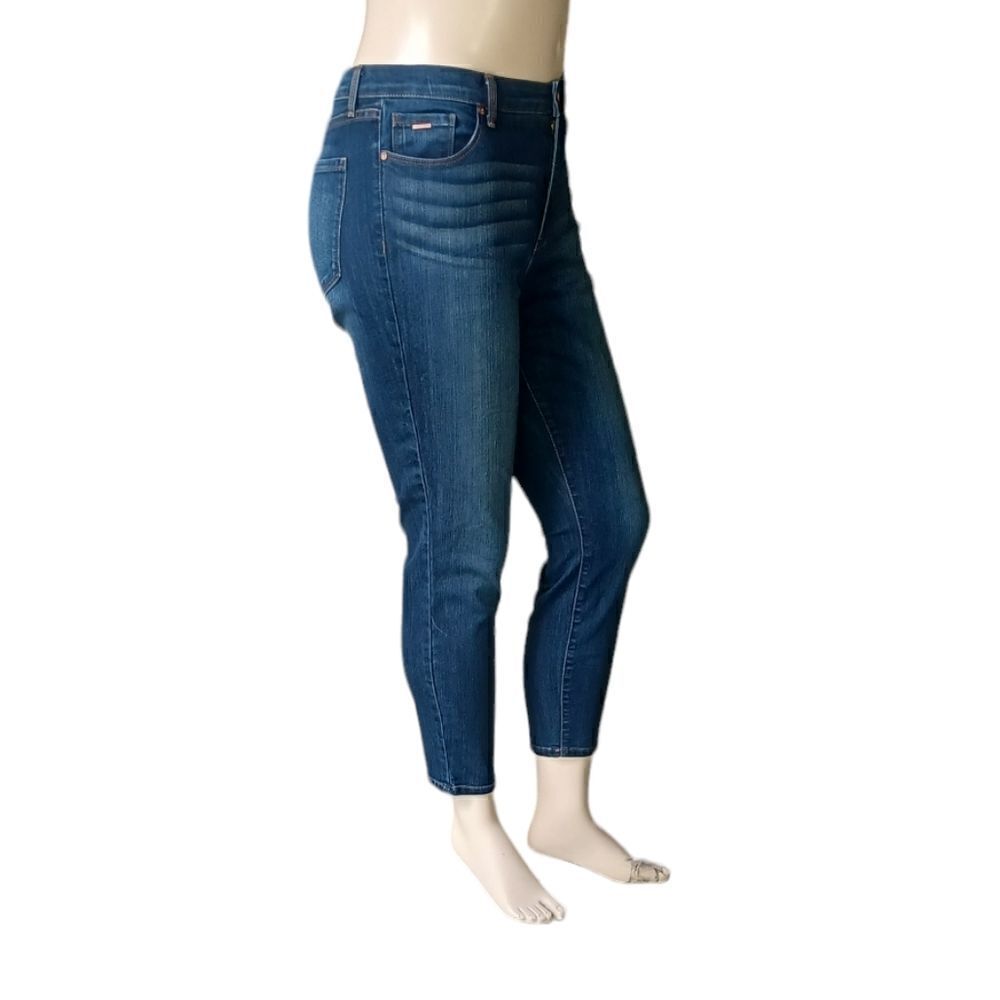 690747....Nine West Skinny Ankle Jeans Size 14, W32" 26"Inseam  11"Rise