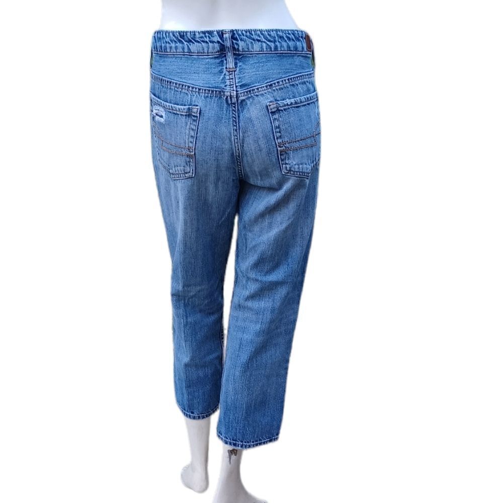 592631....American Eagle Straight Leg Jeans Size 10 Reg, 32"W 23" Inseam 8" Rise