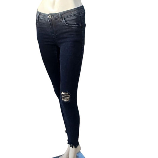 8147.....Zara Skinny Jeans Size 24" Waist, 25" Inseam 7"Rise