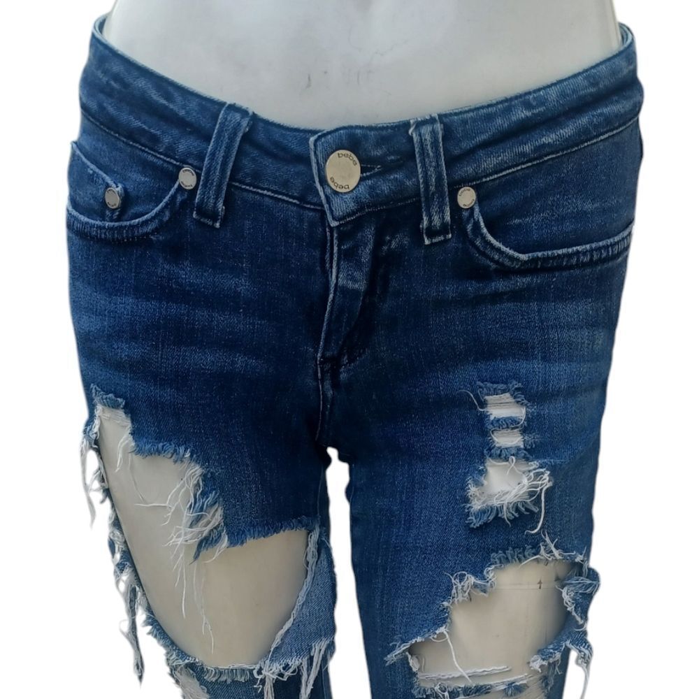 8116..bebe Skinny Jeans Size 25, W26" 28Inseam  7"Rise