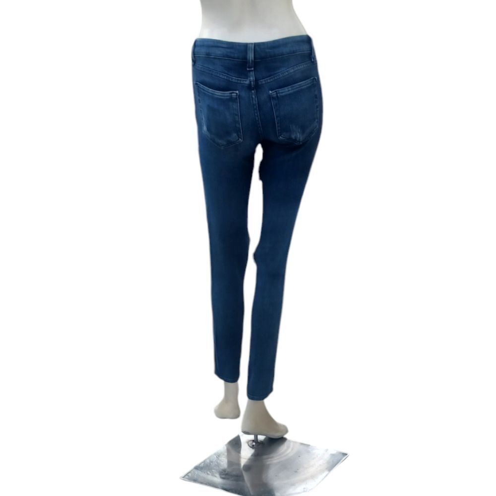 8116..bebe Skinny Jeans Size 25, W26" 28Inseam  7"Rise