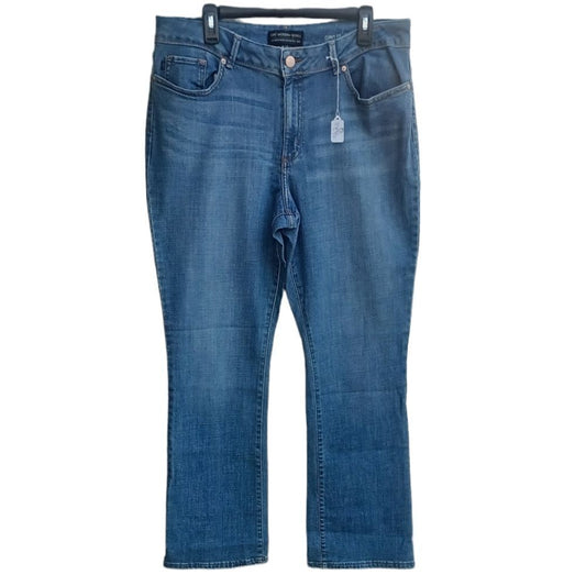588428...Lee Modern Series Curvy Bootcut Size 18 Medium, W34" 30"Inseam 11"Rise