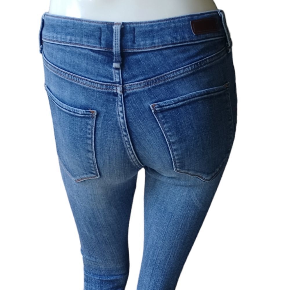 690447...Abercrombie Skinny Jeans Size 26/2R, 8"Rise