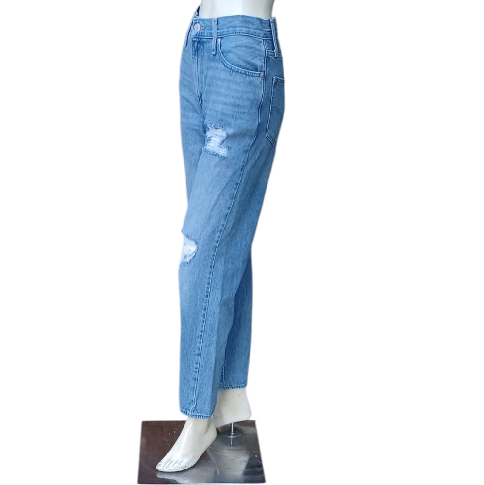 8189....Levi,s '94 Baggy Straight Leg Jeans Size 24, 10" Rise