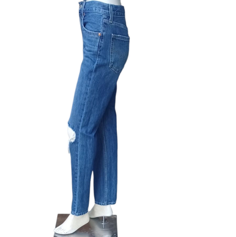 8186....Levi's Low Pro Straight Leg Jeans Size 24