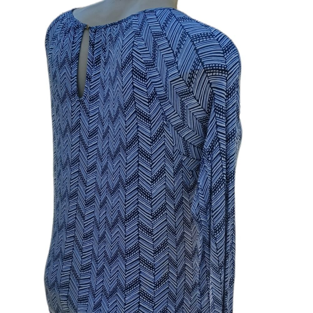 611533...Daisy Fuentes Long Sleeves Caual Blouse Size Medium