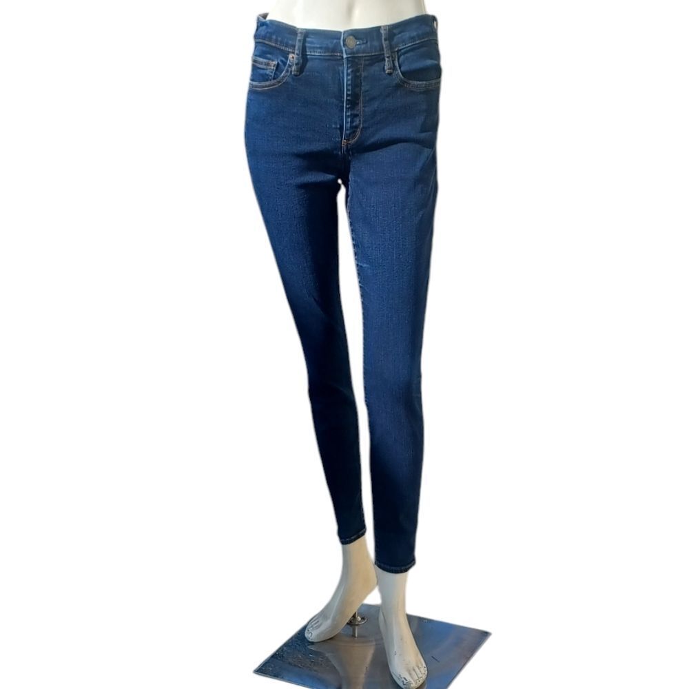 8120....Gap 1916 True Skinny Jeans Size 6R, 8" Rise