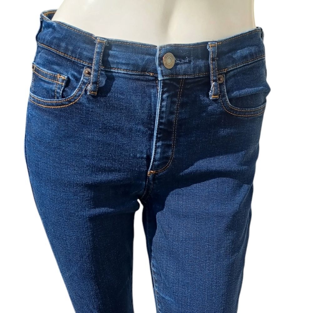 8120....Gap 1916 True Skinny Jeans Size 6R, 8" Rise