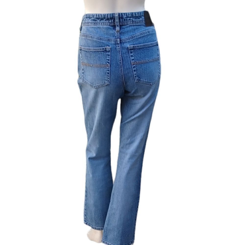 619132....Express Jeans Bootcut Size 7/8, 29"W, 30" Inseam 10"Rise