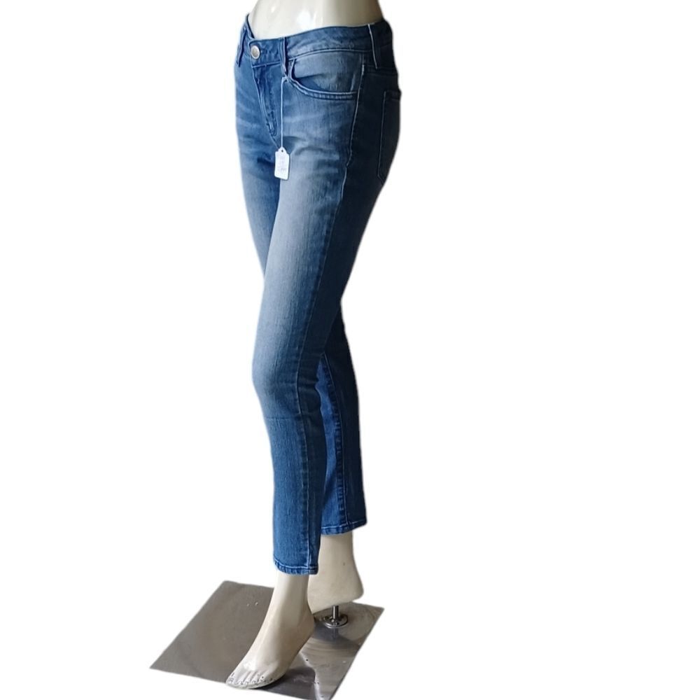 594531....Jessica Simpson Skinny Jeans Size 28, 27"Inseam 8"Rise
